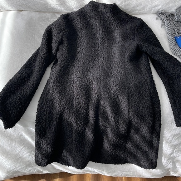 Dynamite: Black Teddy Coat - Picture 3 of 4